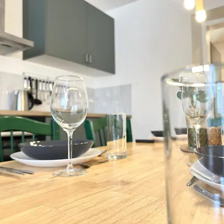 Holiday home Le St-hilaire, Maison Au Centre + Exterieur Poitiers